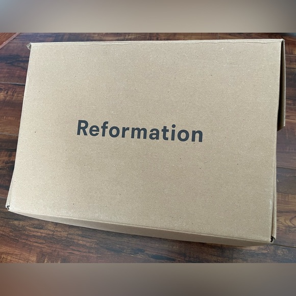 NWT! Reformation Zolanda Platform Strappy Sandals, Size 9 - Picture 8 of 10